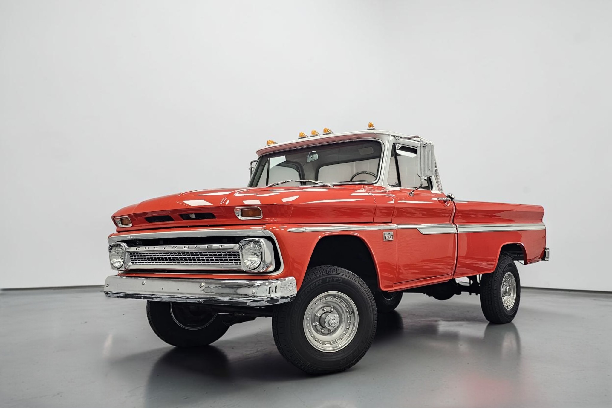 1966 Chevrolet K20 Pickup 4×4 4-Speed