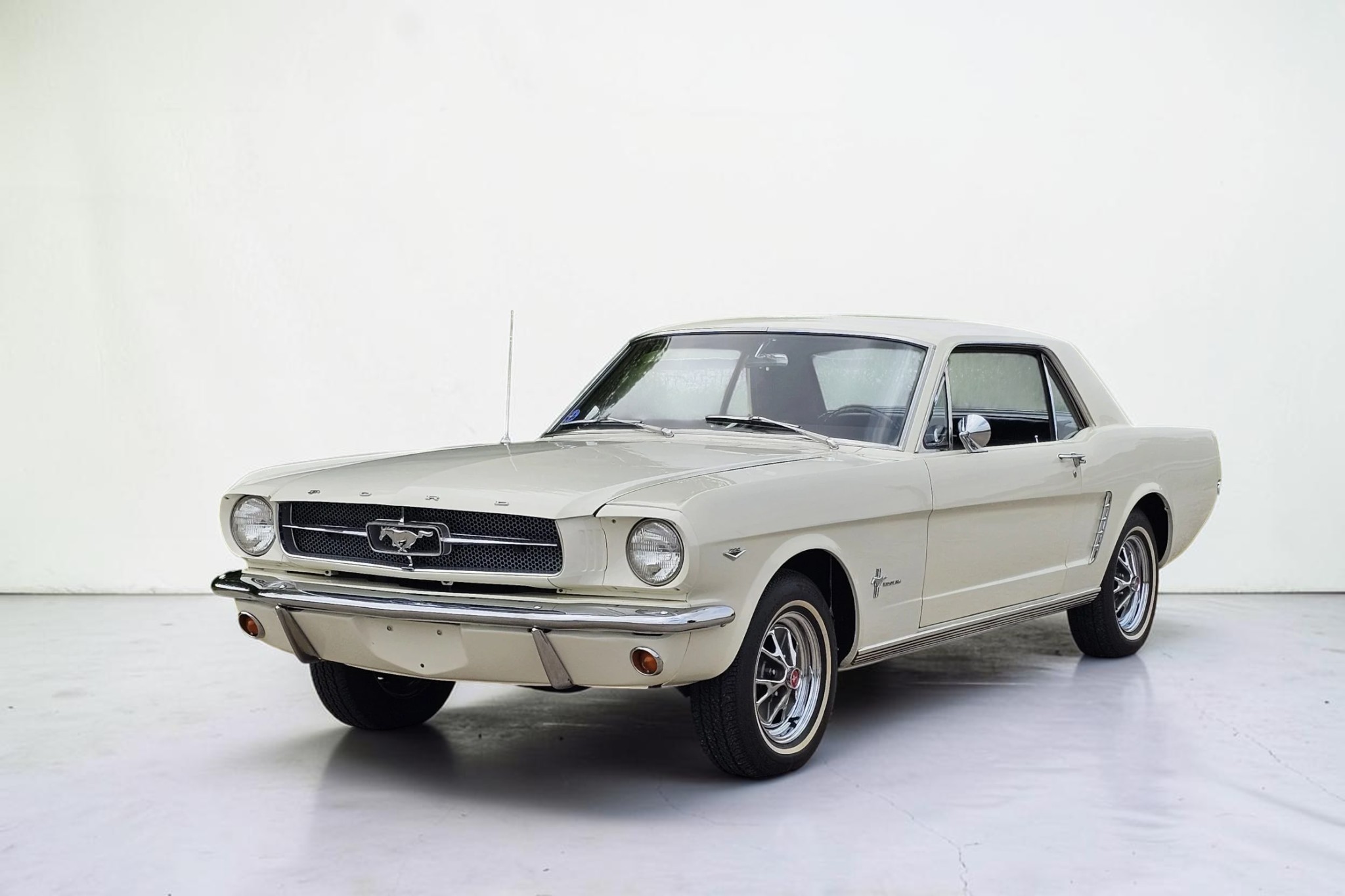 1965 Ford Mustang Coupe 289 3-Speed
